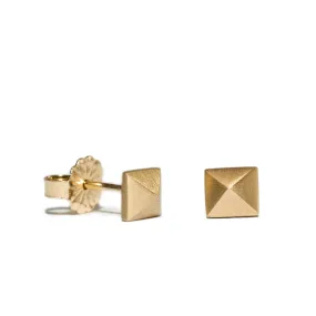 <!--ER502-->studded stud earrings