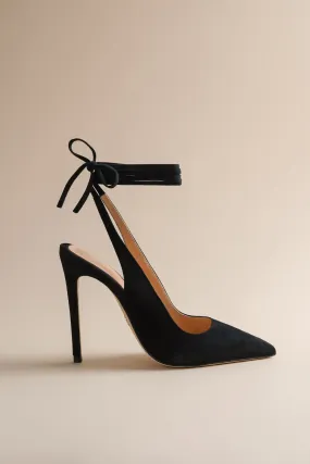 Ribbon Pump in Midnight Suede